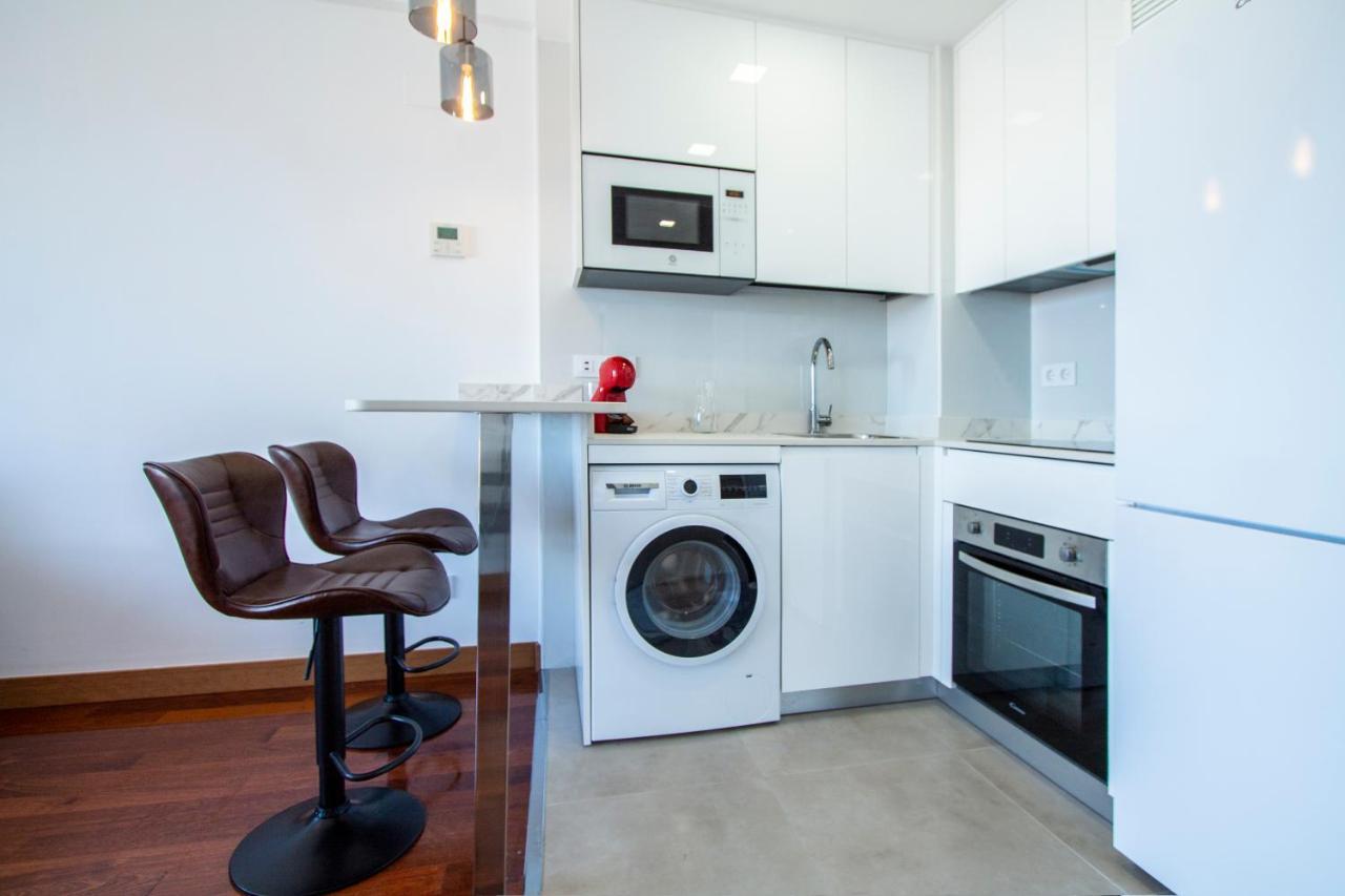 Apartamentos Castilla Luz Business Madrid Eksteriør bilde