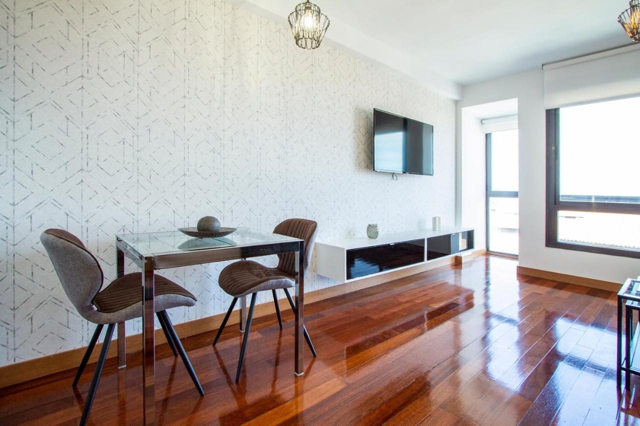 Apartamentos Castilla Luz Business Madrid Eksteriør bilde