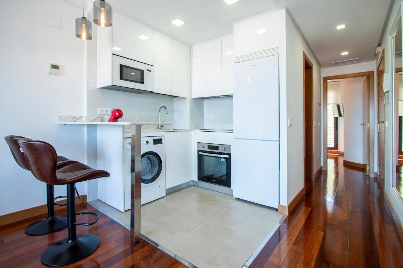 Apartamentos Castilla Luz Business Madrid Eksteriør bilde