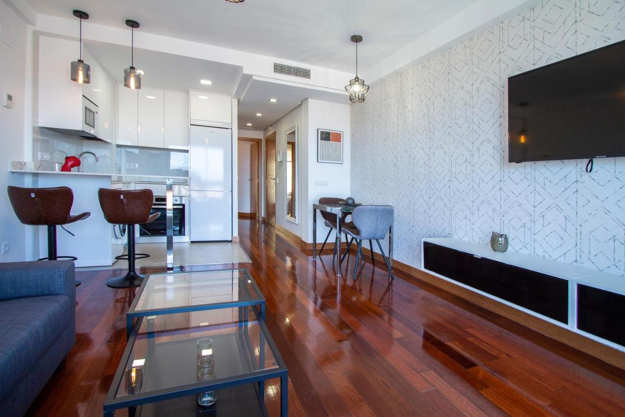 Apartamentos Castilla Luz Business Madrid Eksteriør bilde