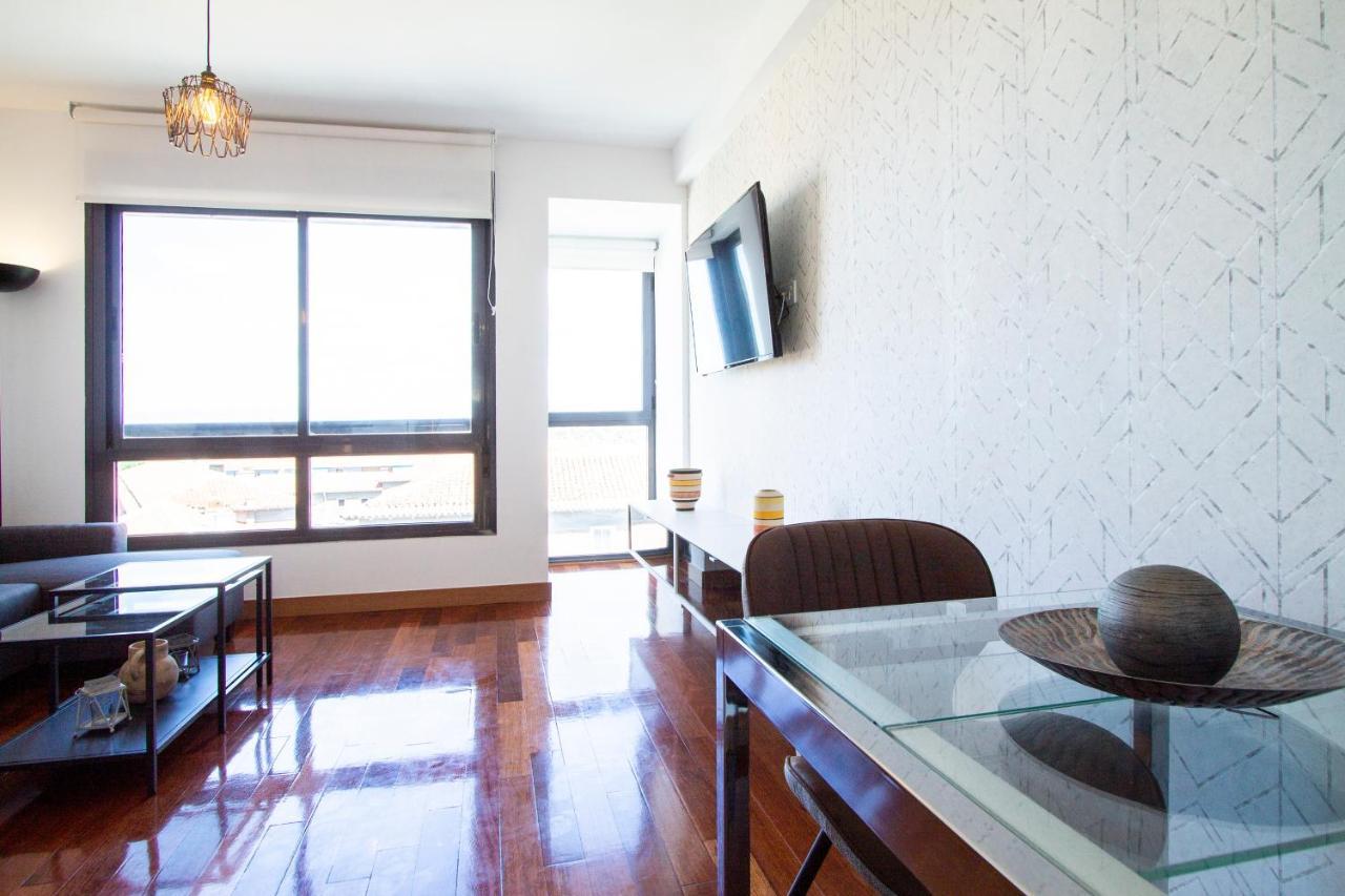 Apartamentos Castilla Luz Business Madrid Eksteriør bilde
