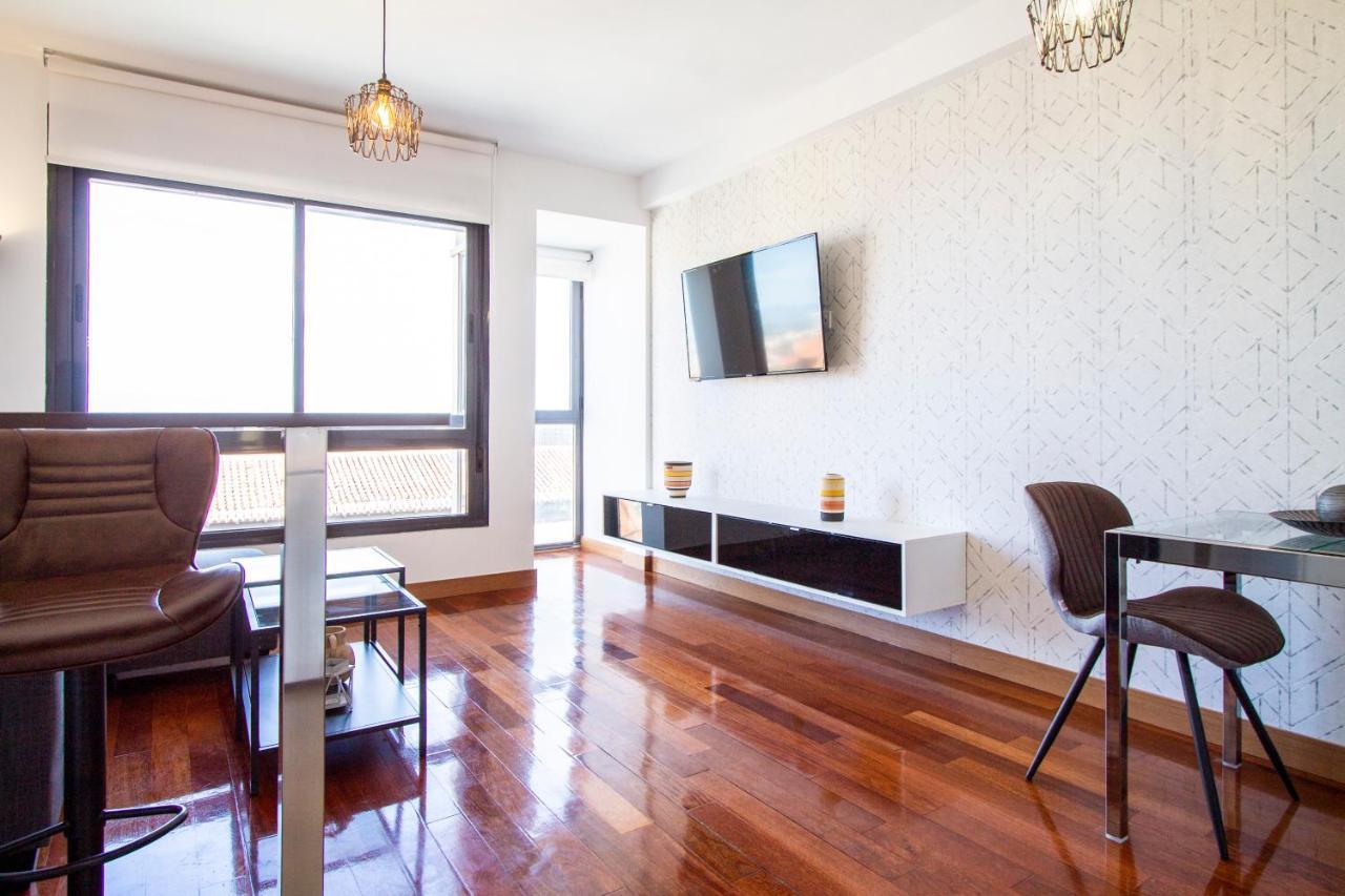 Apartamentos Castilla Luz Business Madrid Eksteriør bilde