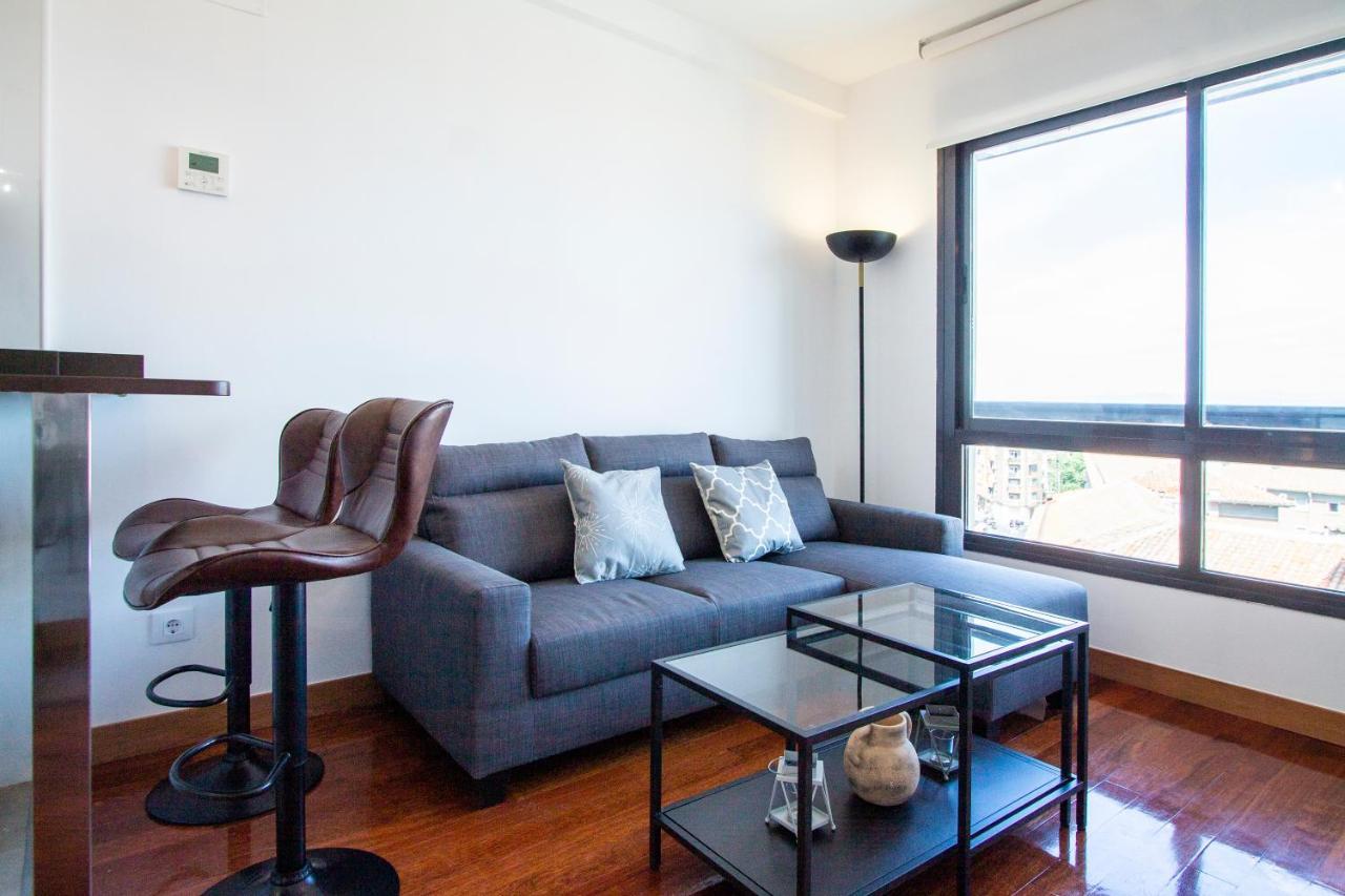 Apartamentos Castilla Luz Business Madrid Eksteriør bilde