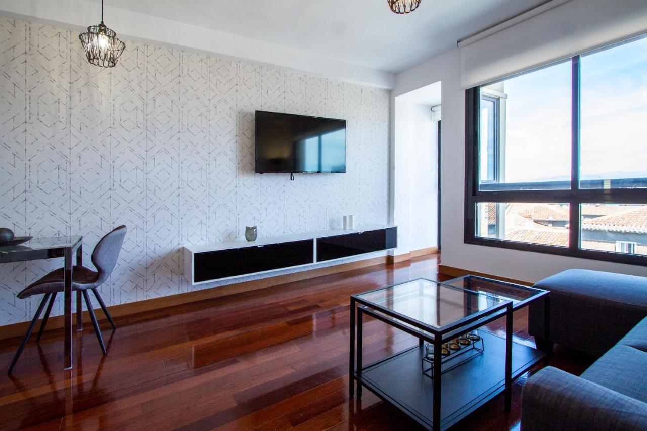 Apartamentos Castilla Luz Business Madrid Eksteriør bilde