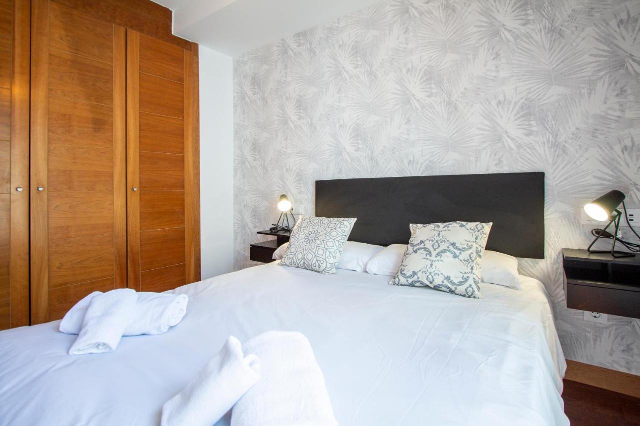 Apartamentos Castilla Luz Business Madrid Eksteriør bilde